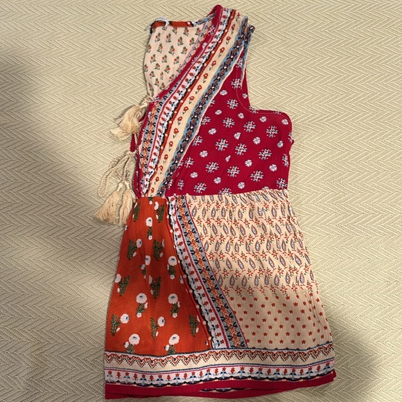 Patrons of Peace Red and White Sleeveless Scoop Neck Tank Top - Picture 5 of 5